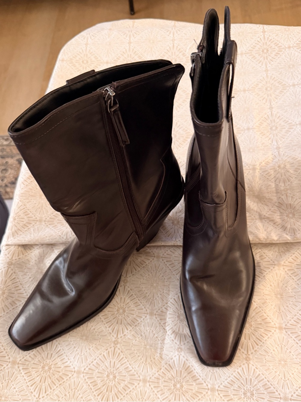 Scoop Burgundy Boots